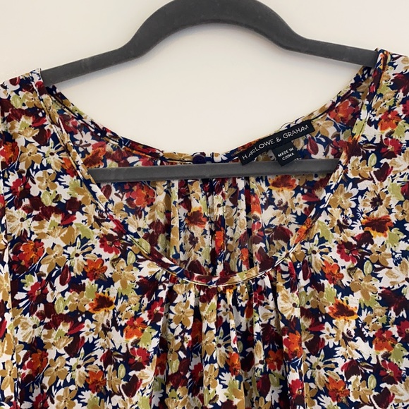 Harlow & Graham L Floral Blouse - Picture 2 of 3